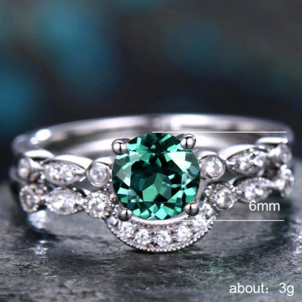 Beautiful 925 Silver set Rings Round Cut Emerald - Picture 2 of 4